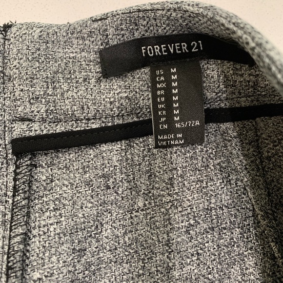 Forever 21 NWT dress shorts size M - Picture 5 of 7